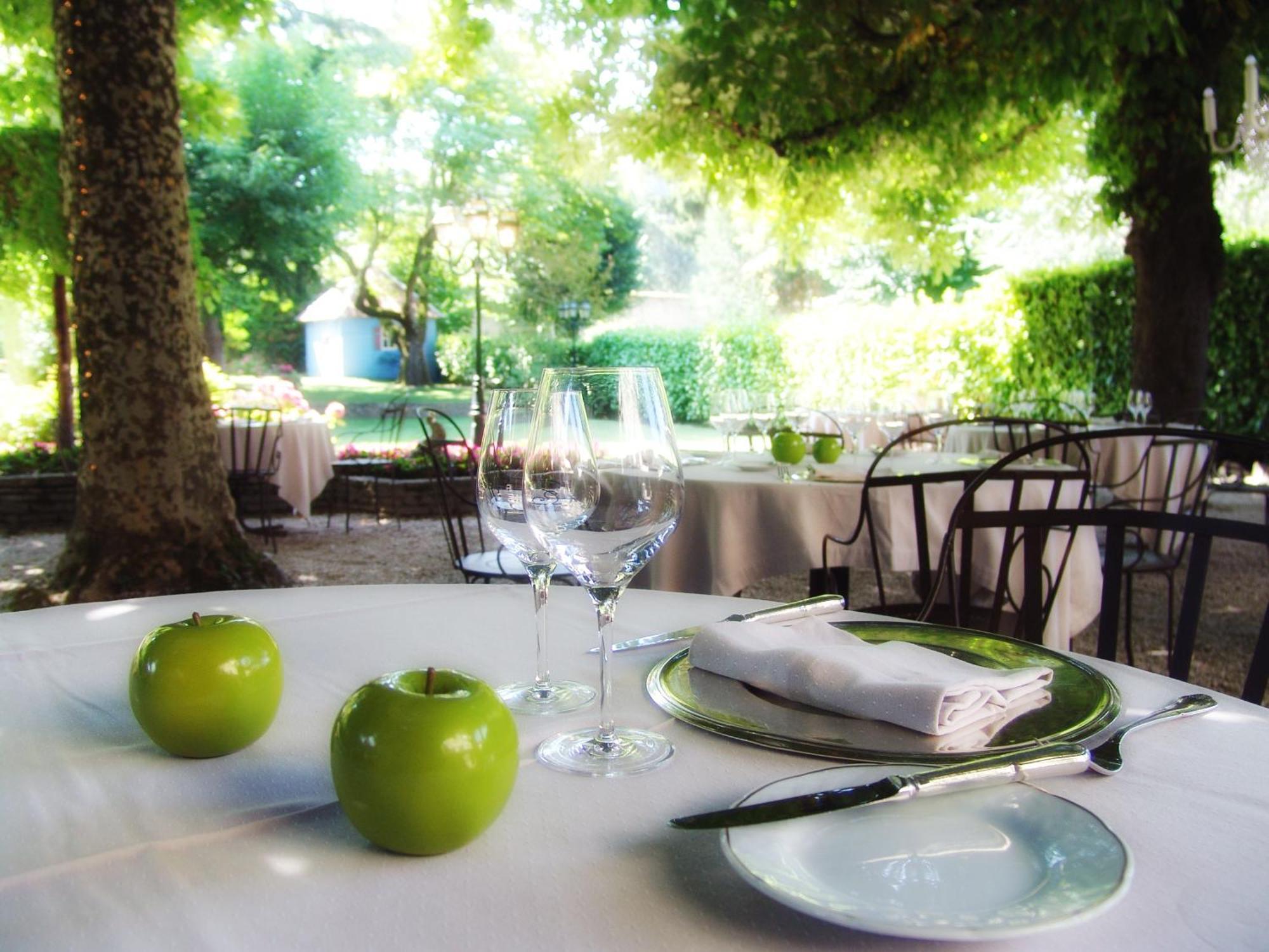 Hotel Restaurant Chavant Bresson  Exterior photo